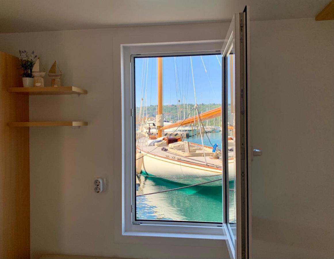 Bellavista Houseboat Apartment Portorose Экстерьер фото