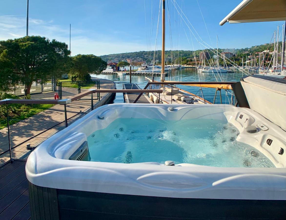 Bellavista Houseboat Apartment Portorose Экстерьер фото